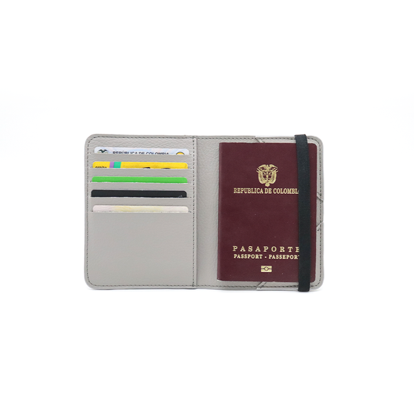 Porta pasaportes / Gris